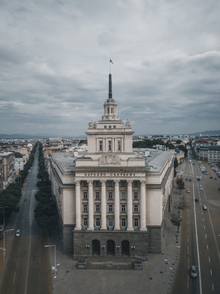 alexandr-bormotin-pSs8WLQOQbA-unsplash